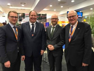 Dr. Jens Mischak, Prof. Dr. Helge Braun, Dr. Peter Tauber und Kurt Wiegel